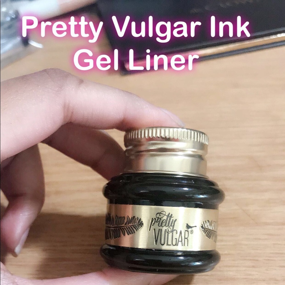 This is the ink gel liner by Pretty Vulgar.